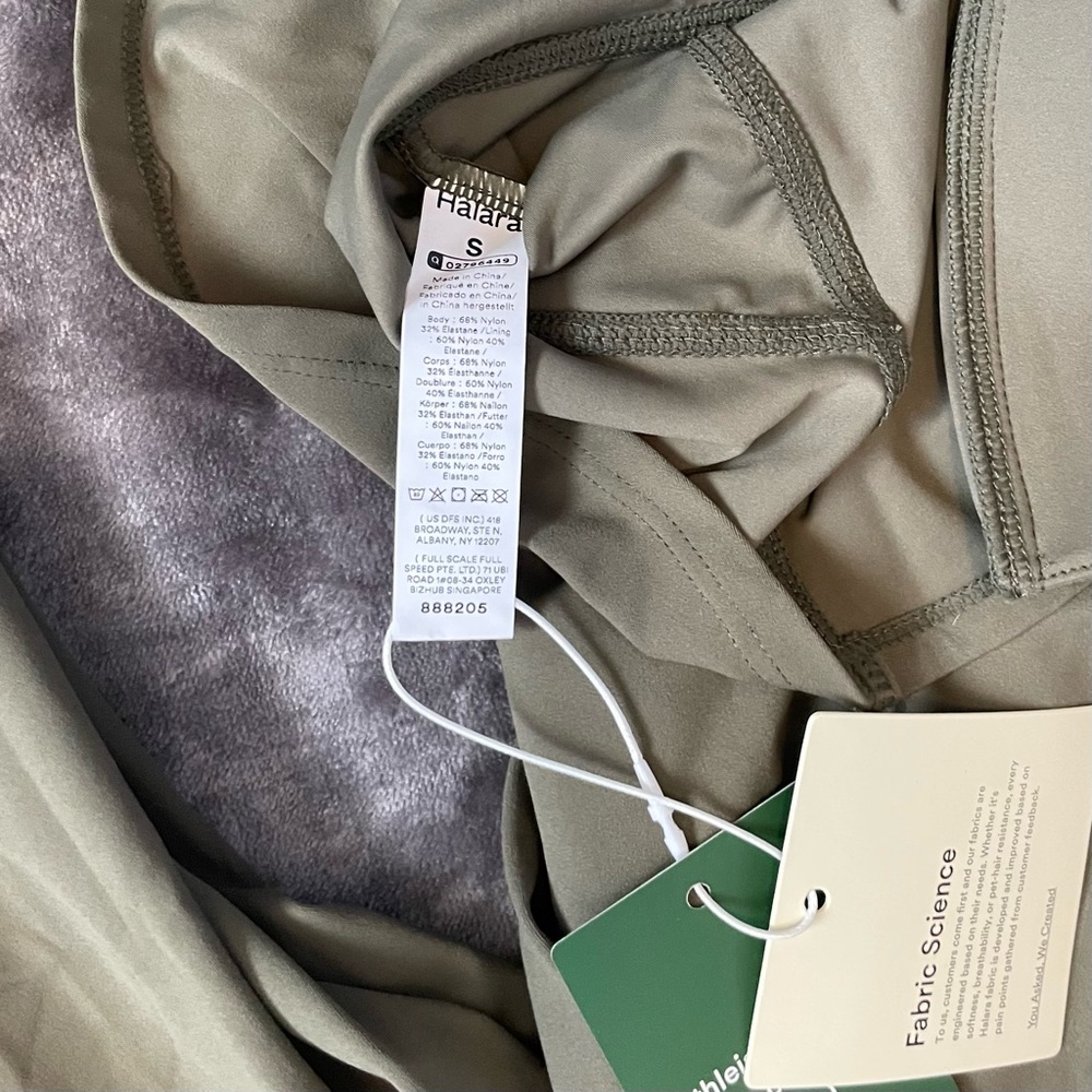 HALARA Green Zip-Up Athletic Top - Picture 3 of 3